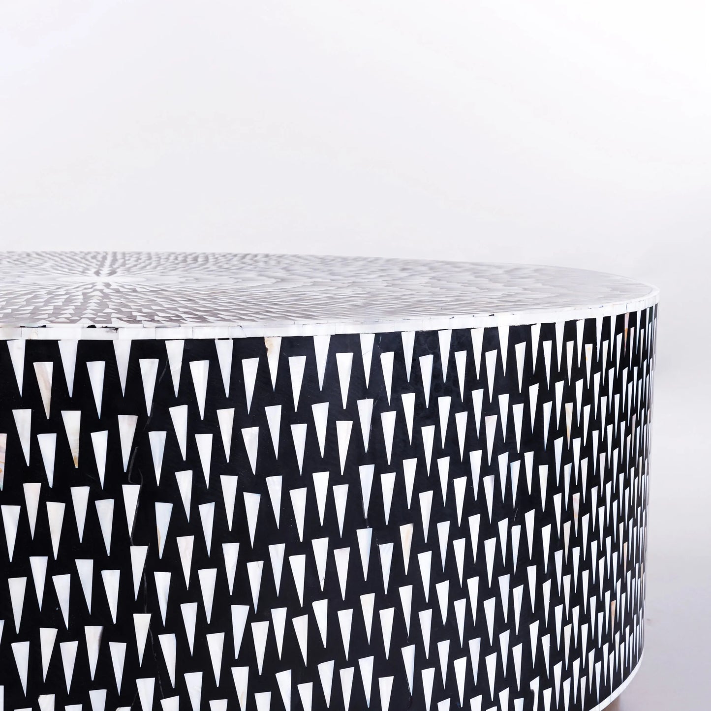 Bone Inlay Round Coffee Table for Home Centre Table Steel Geometric Pattern by Hansa Handicraft - Hansa Handicraft