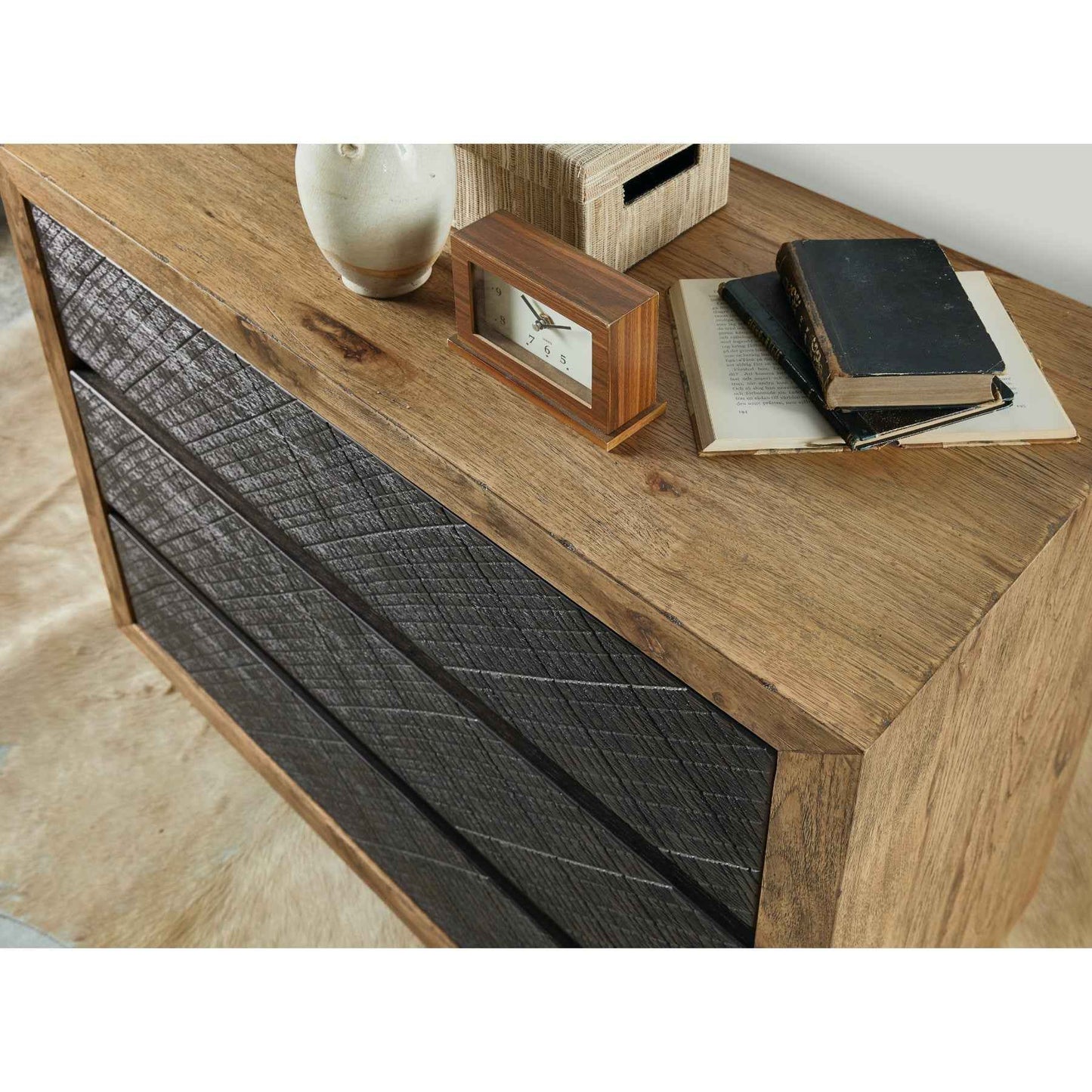 BIG SKY BACHELORS CHEST: VINTAGE NATURAL