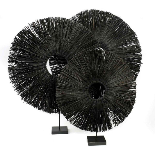 ALANG ALANG ON STAND / BLACK