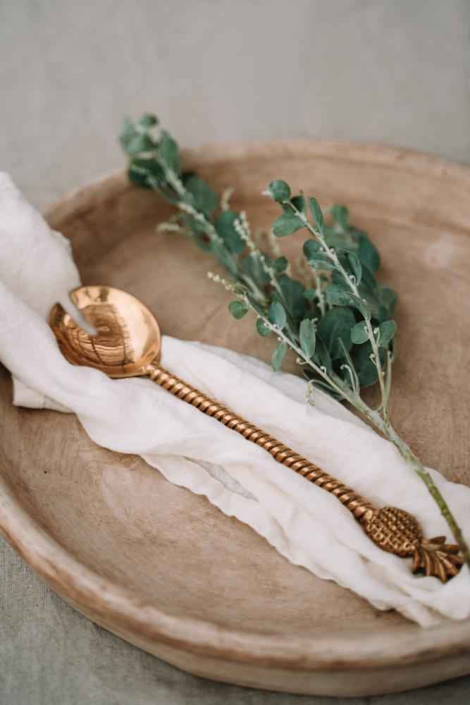 LINEN TABLECLOTH + NAPKINS | WHITE | 180 X 300 CM