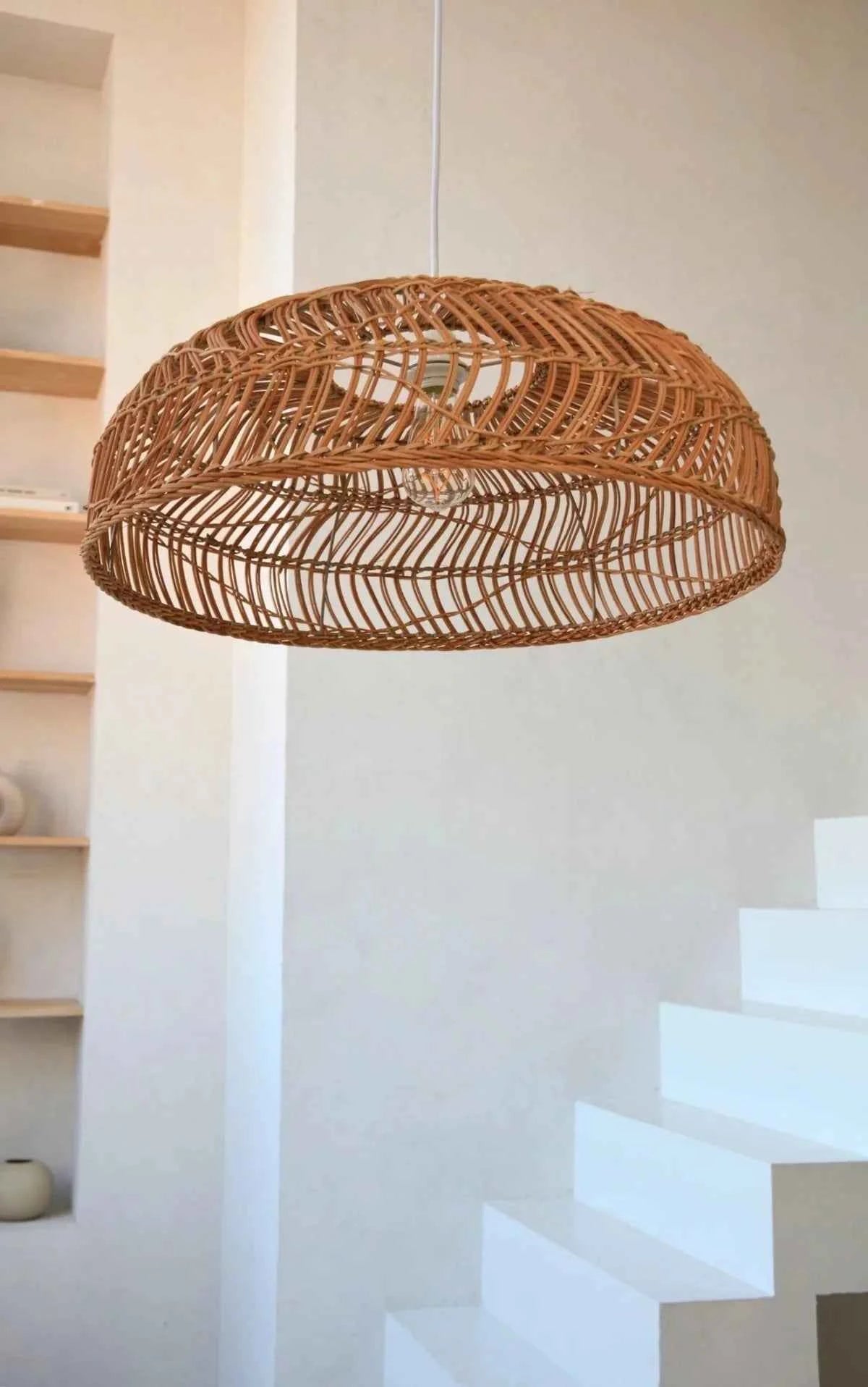 MUNDUK PENDANT | NATURAL RATTAN | LARGE