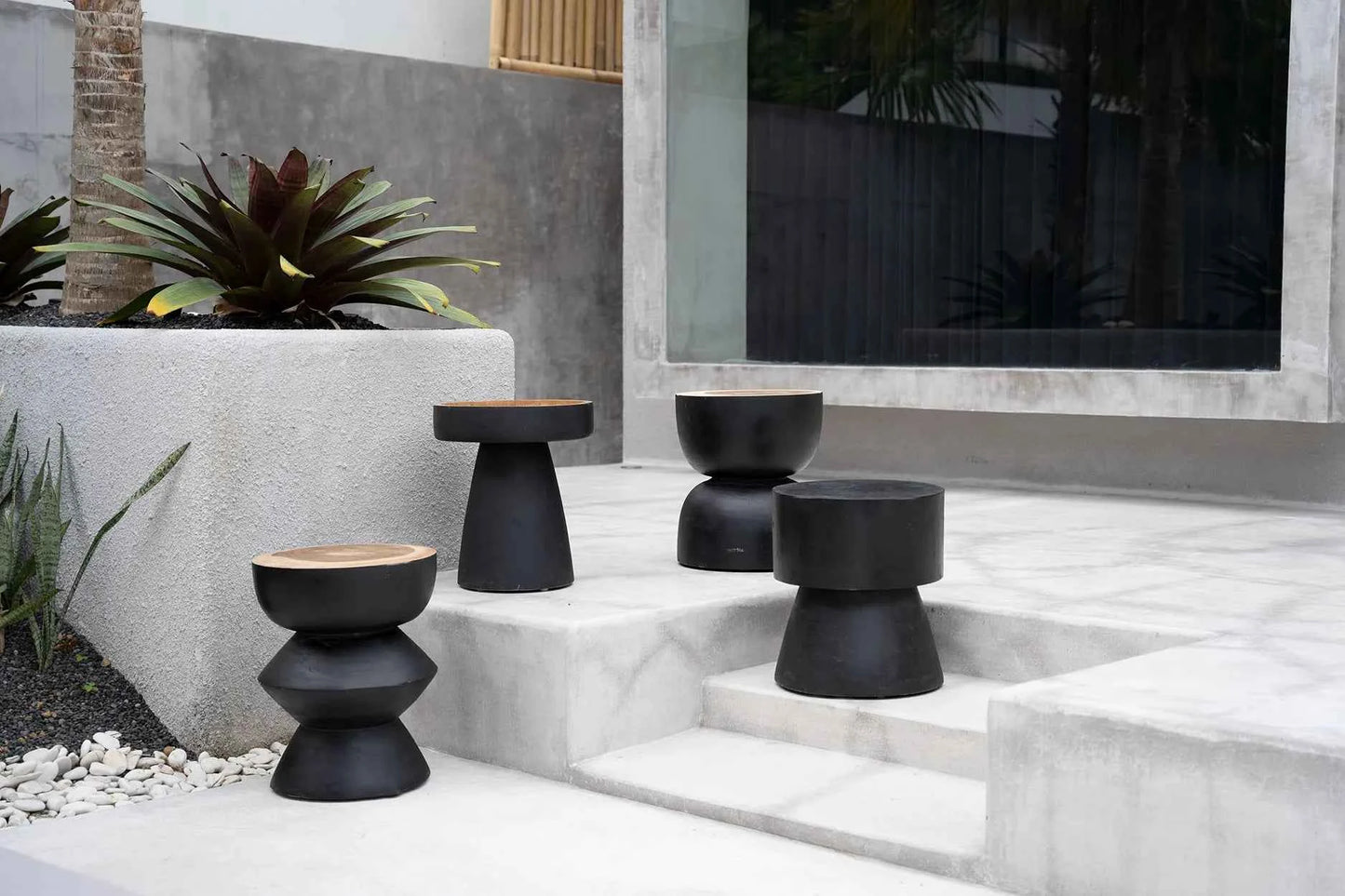 MONTREAL SIDE TABLE - STOOL | BLACK | IN-OUTDOORS