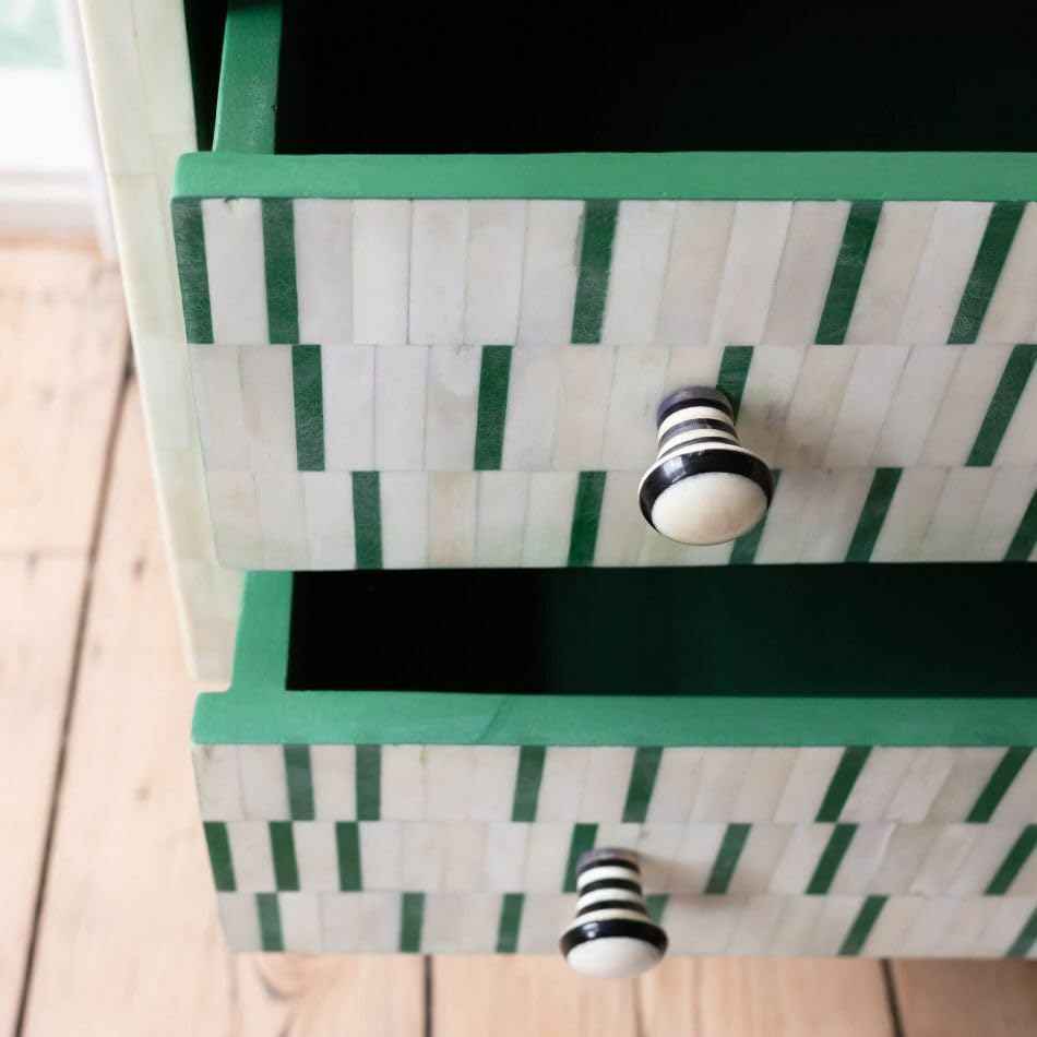 Bone Inlay Bedside Table with 2 Drawers Handcrafted Nightstand with Storage for Bedroom or Living Room Décor