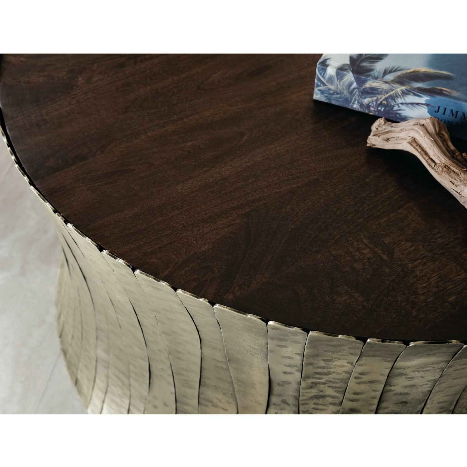 ARGENTO ROUND COCKTAIL TABLE