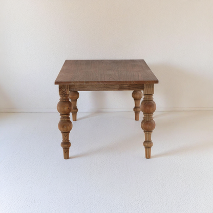 CAMPBELL ANTIQUE TURNED LEG DINING TABLE