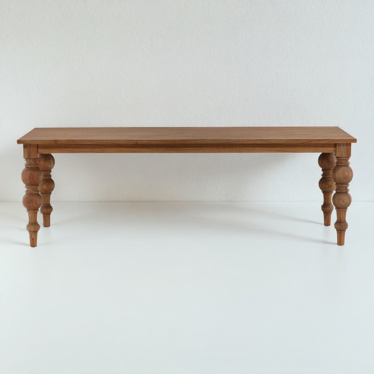 CAMPBELL ANTIQUE TURNED LEG DINING TABLE