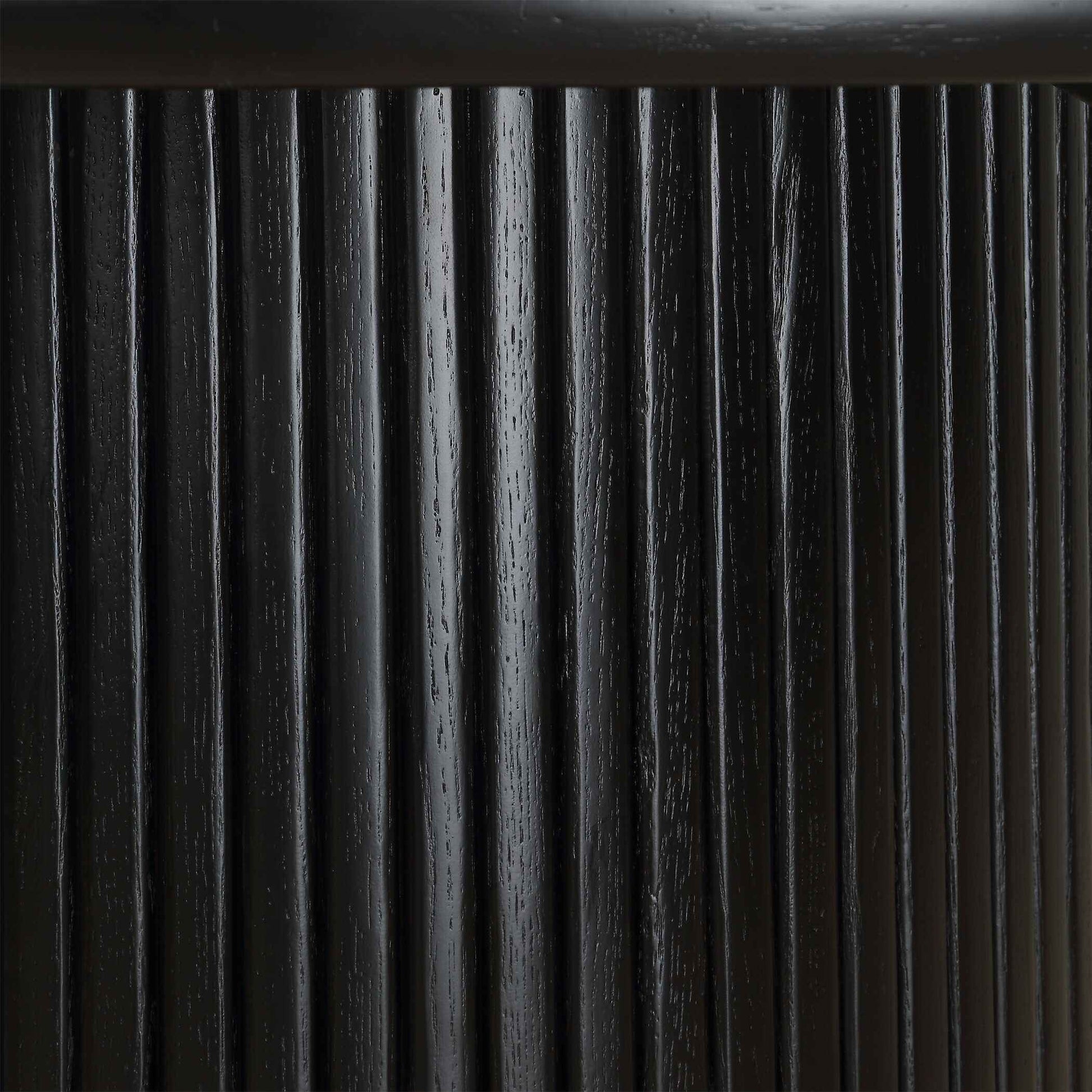 HERSCH 60"RD EBONY OAK DINING TABLE