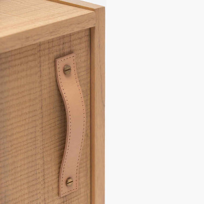 ELIO (BED)SIDE TABLE | 1-DOOR | LEATHER HANDLE | NATURAL