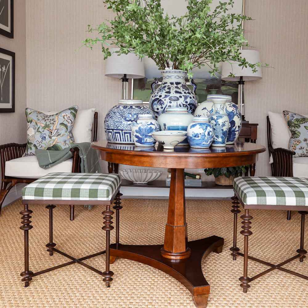 Thomas Pedestal Table