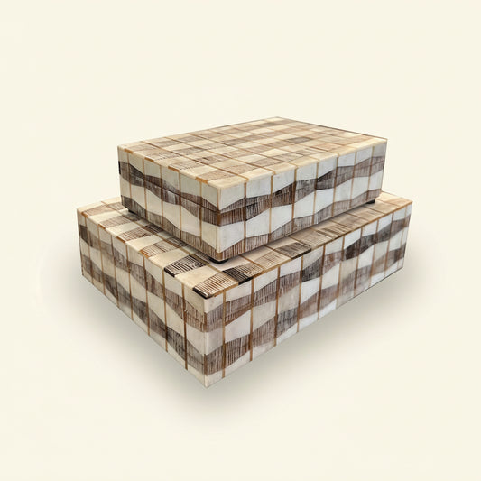 Horizontal Etched Horn/Bone Box