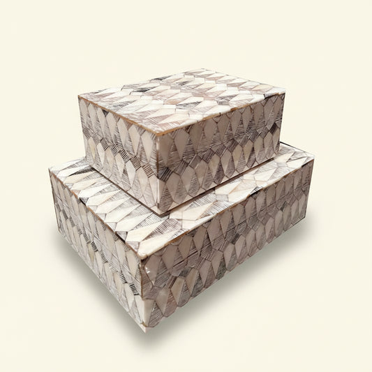 Etched Horn/Bone Pear Boxes