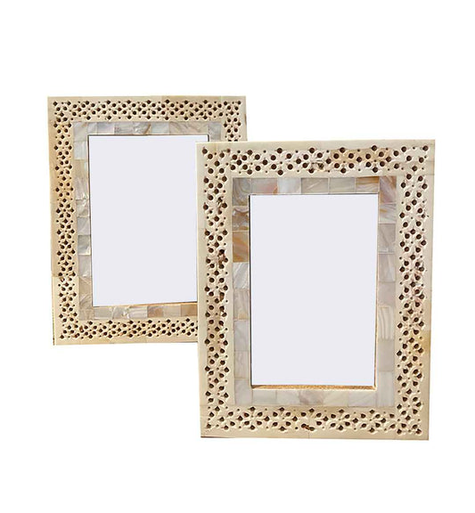Lacey Frame