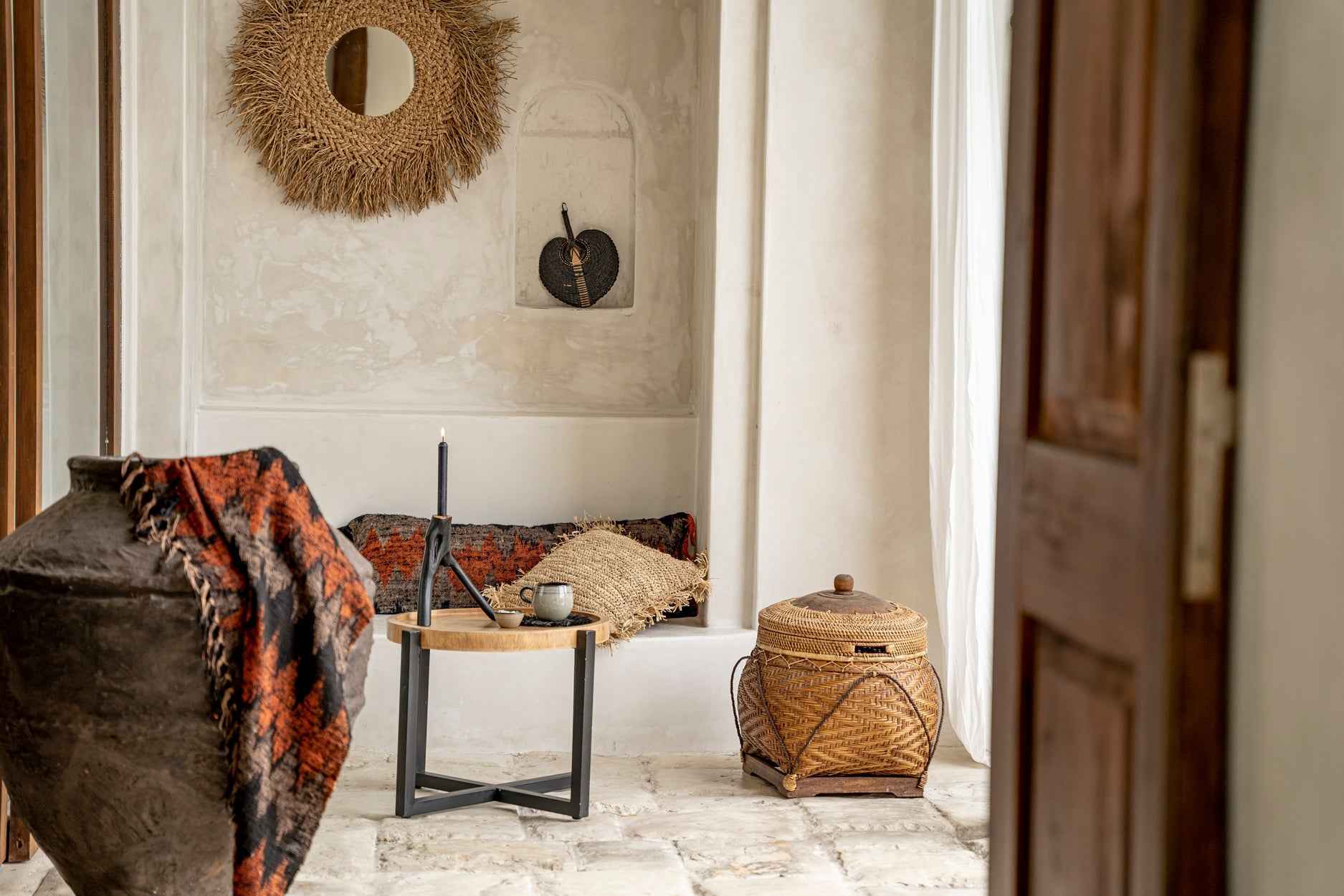 RAINTREE SIDE TABLE | IN-OUTDOORS