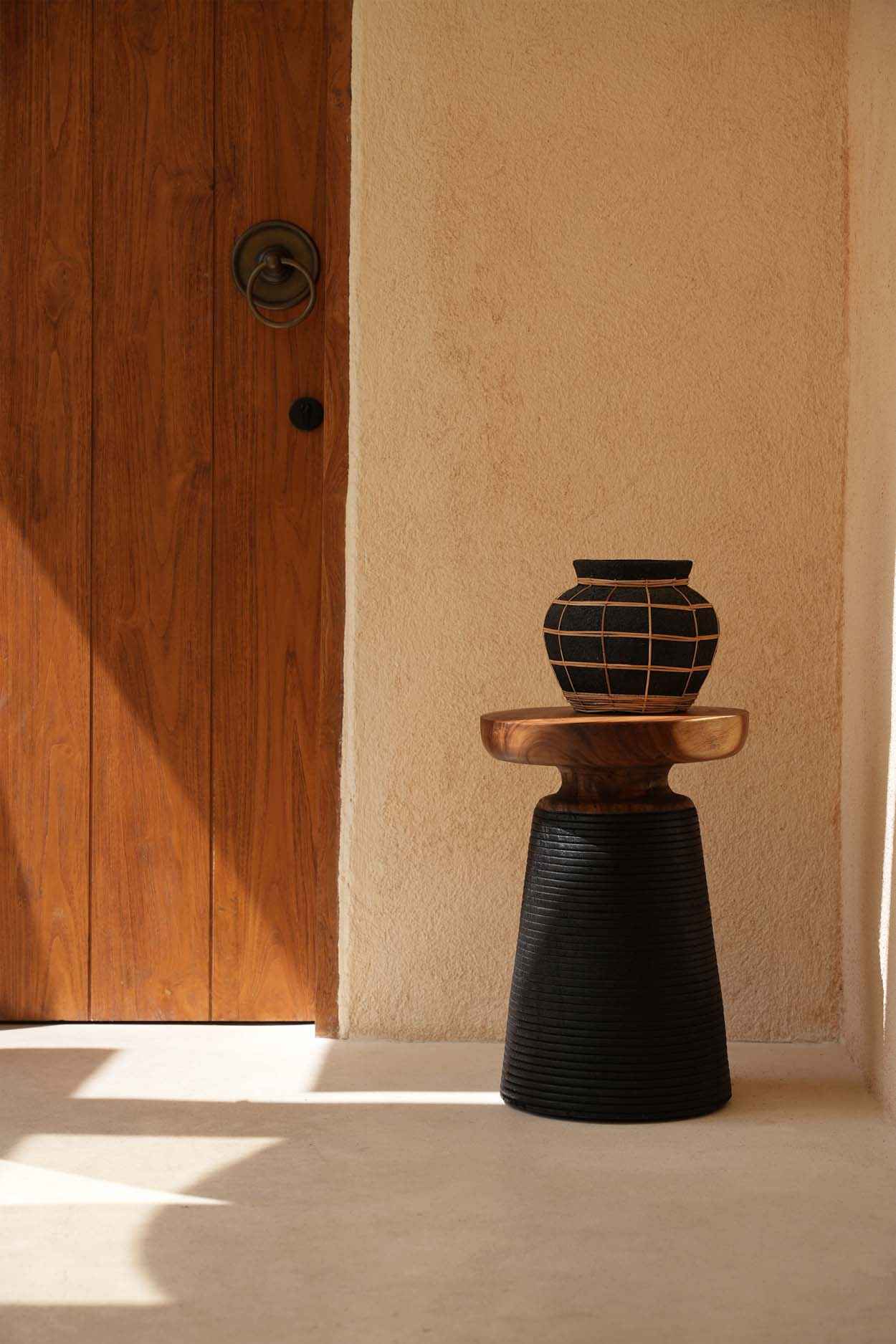 YOUANDME STOOL +SIDE TABLE | NATURAL +BLACK