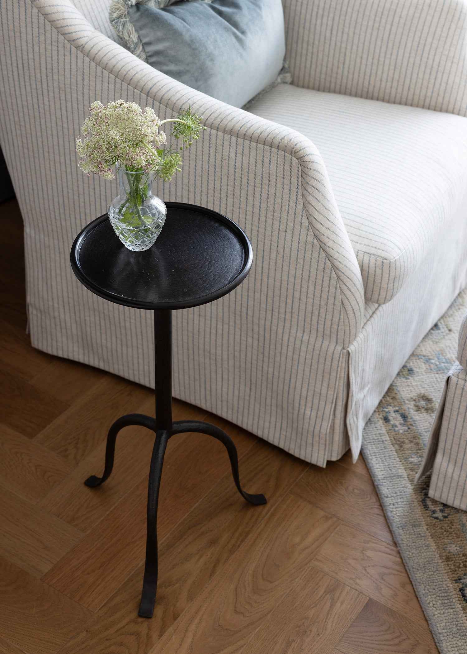 Verona Metal Drink Table