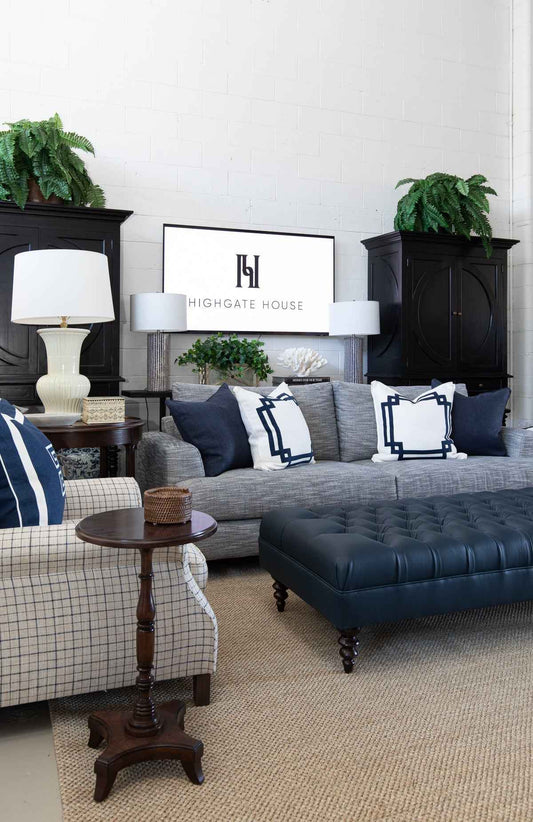 Henry Round Drink Table