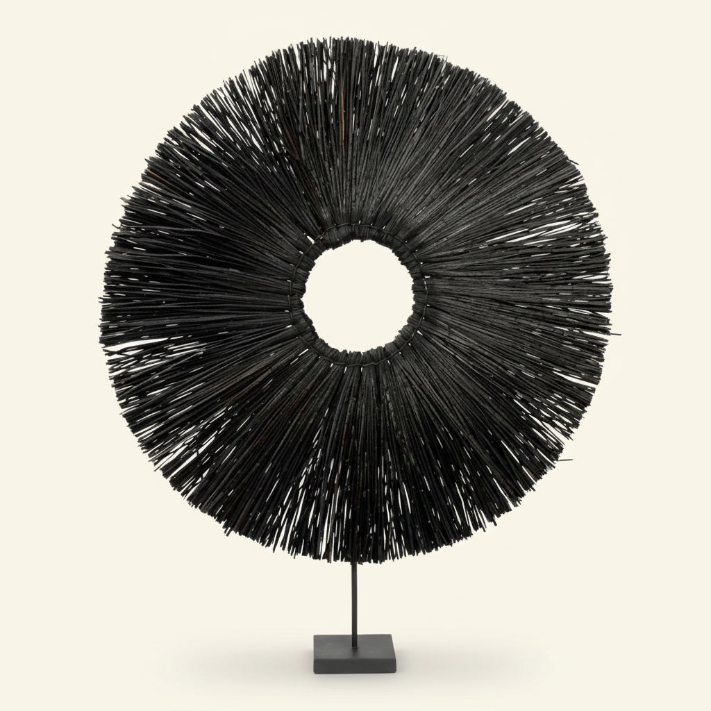 ALANG ALANG ON STAND / BLACK