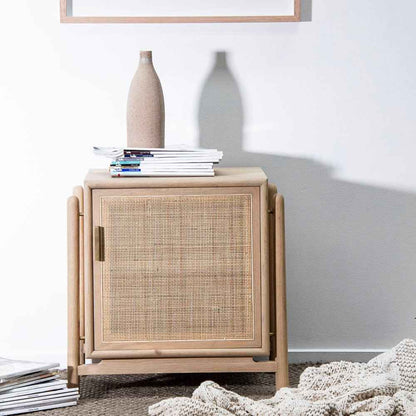 ALFA (BED)SIDE TABLE (RIGHT + LEFT OPTIONS) / BLOND OAK