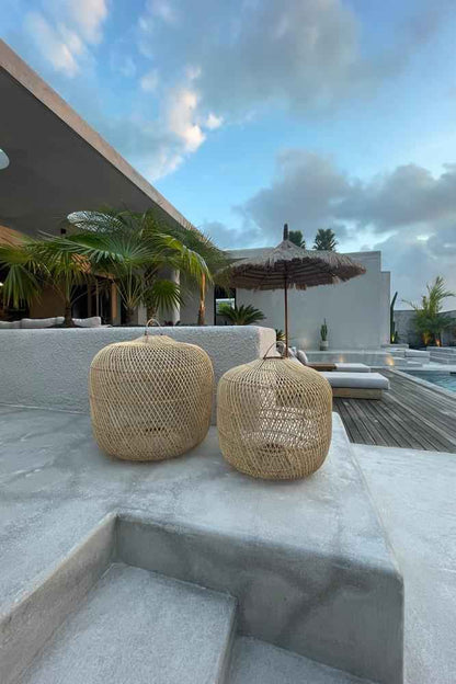 BATU BOLONG LAMP SHADE | NATURAL | MEDIUM