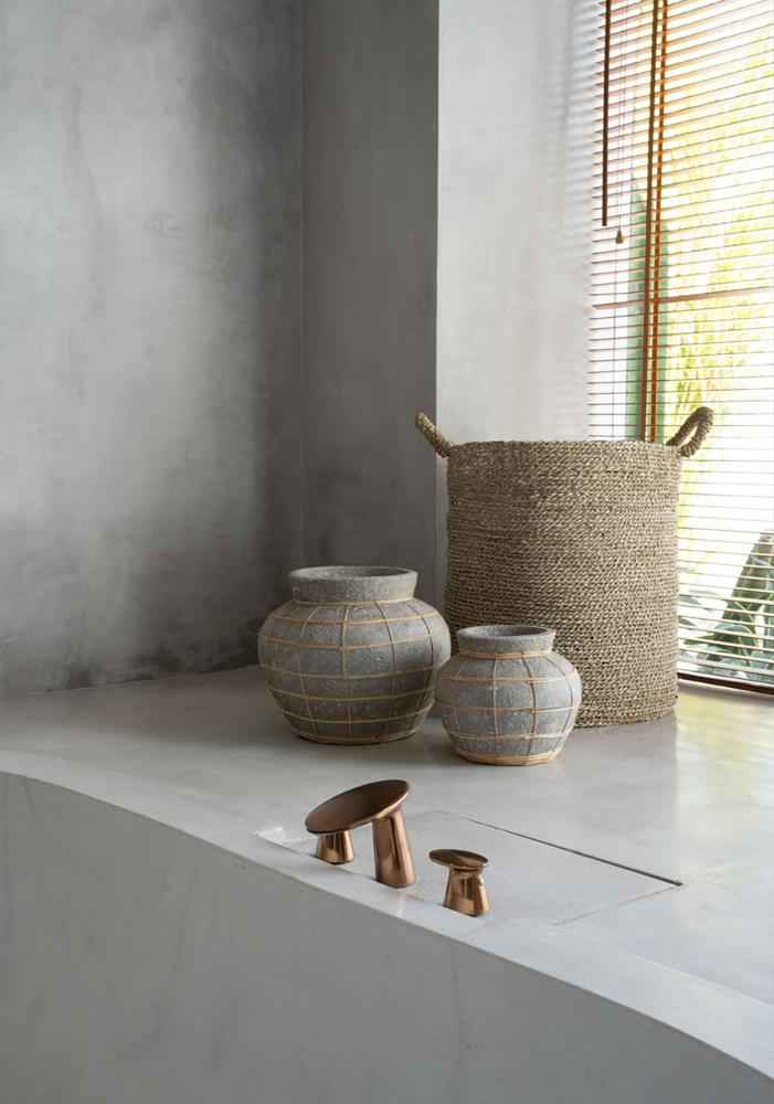 BELLY TERRACOTTA VASE | CONCRETE | LARGE