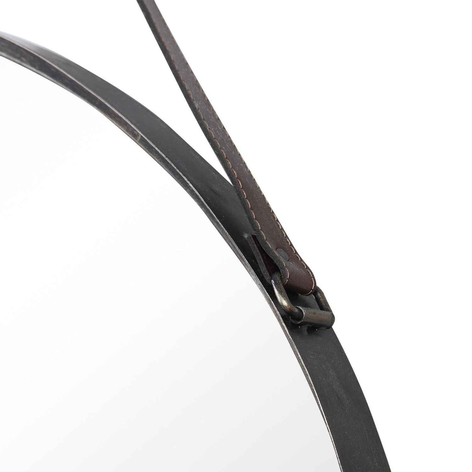 BUCKLE STRAP HANGING ROUND MIRROR