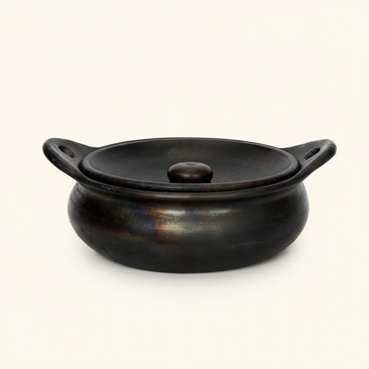 BURNED TERRACOTTA POT WITH LID + HANDLES | BLACK