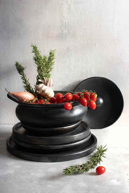 BURNED TERRACOTTA POT WITH LID + HANDLES | BLACK