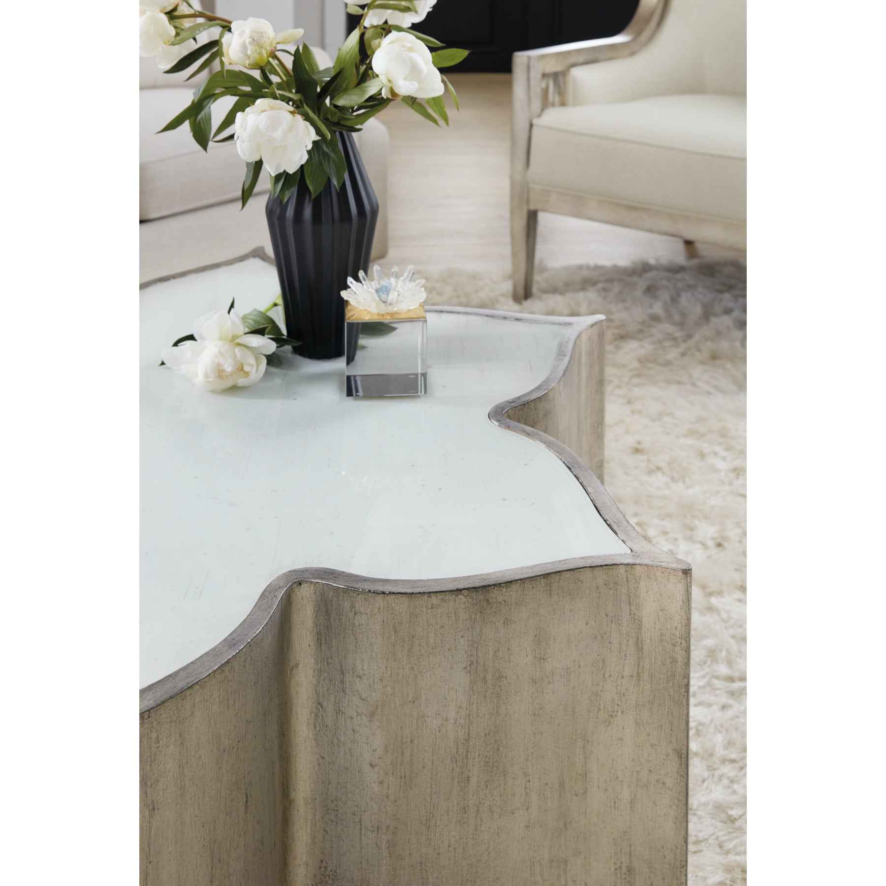 C EST LA VIE COCKTAIL TABLE