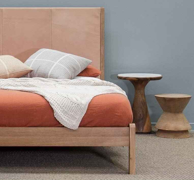 CASA SIDE TABLE / HIGH / NATURAL SUAR + WHITE MARBLE