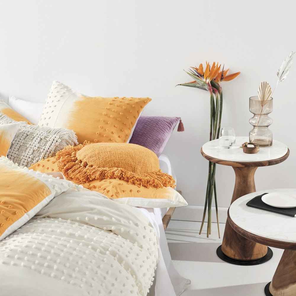 CASA SIDE TABLE LOW / WHITE MARBLE TOP