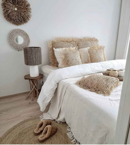 CHALKIE TABLE LAMP | WHITE