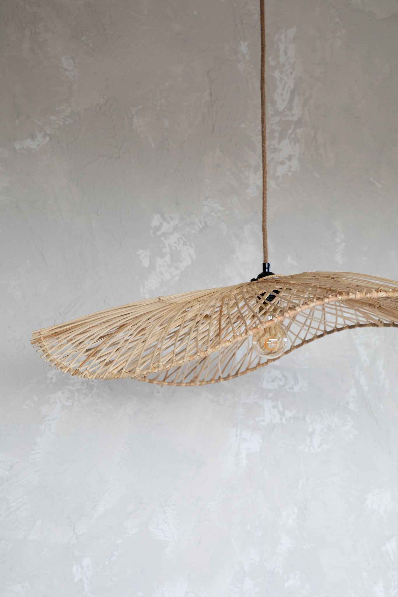 CHAPEAU PENDANT SHADE | NATURAL RATTAN