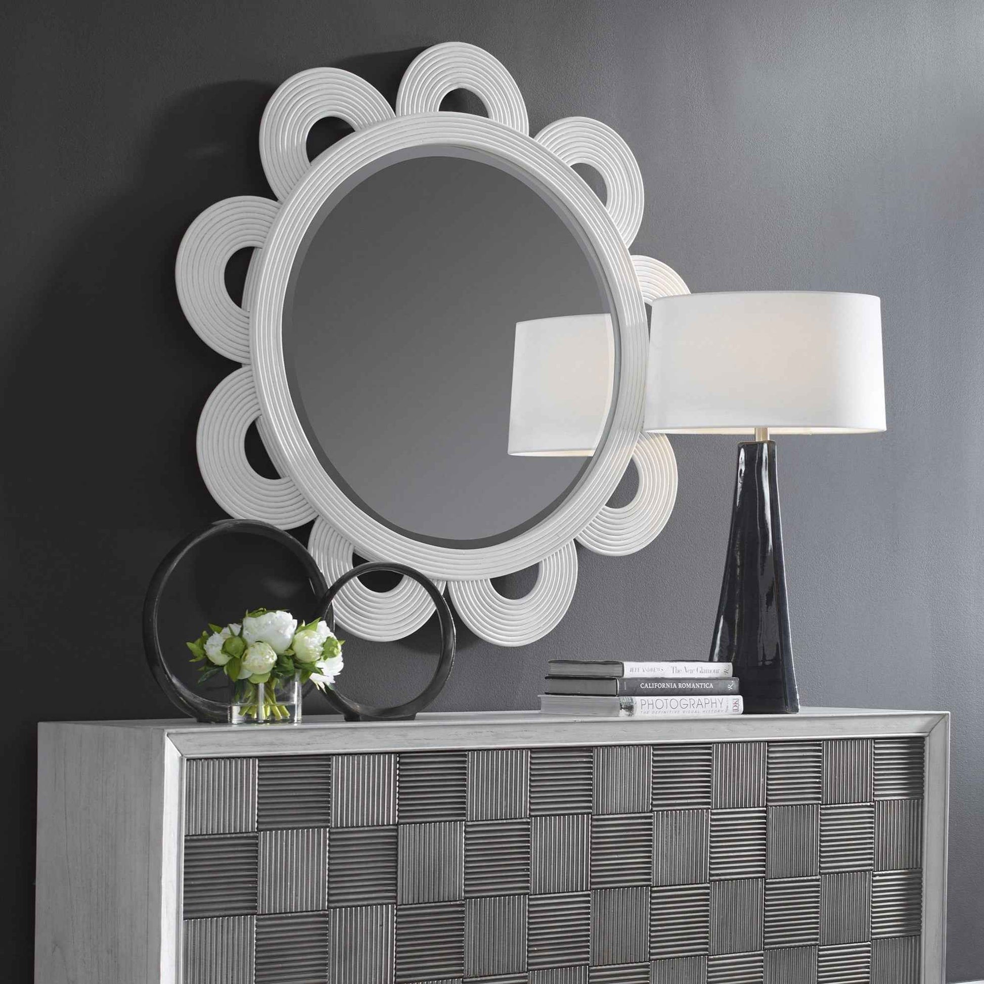 CLEMATIS WHITE RATTAN 46IN ROUND MIRROR