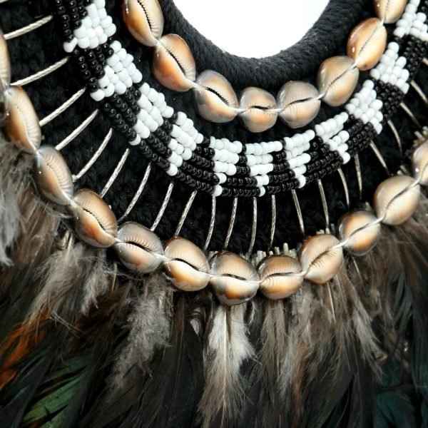 COASTAL FEATHER STAND / GREEN + BLACK
