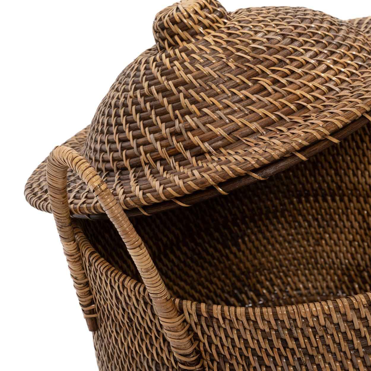 COLONIAL BASKET WITH LID +HANDLES | RATTAN