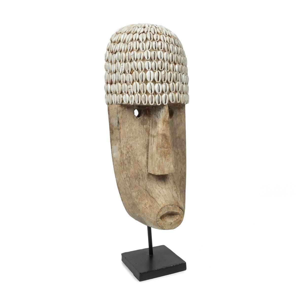 COWRIE MASK ON STAND / NATURAL (2 SIZES)