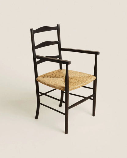 Macy Solid Wood Armchair - Your Statement Piece for Stylish Comfort