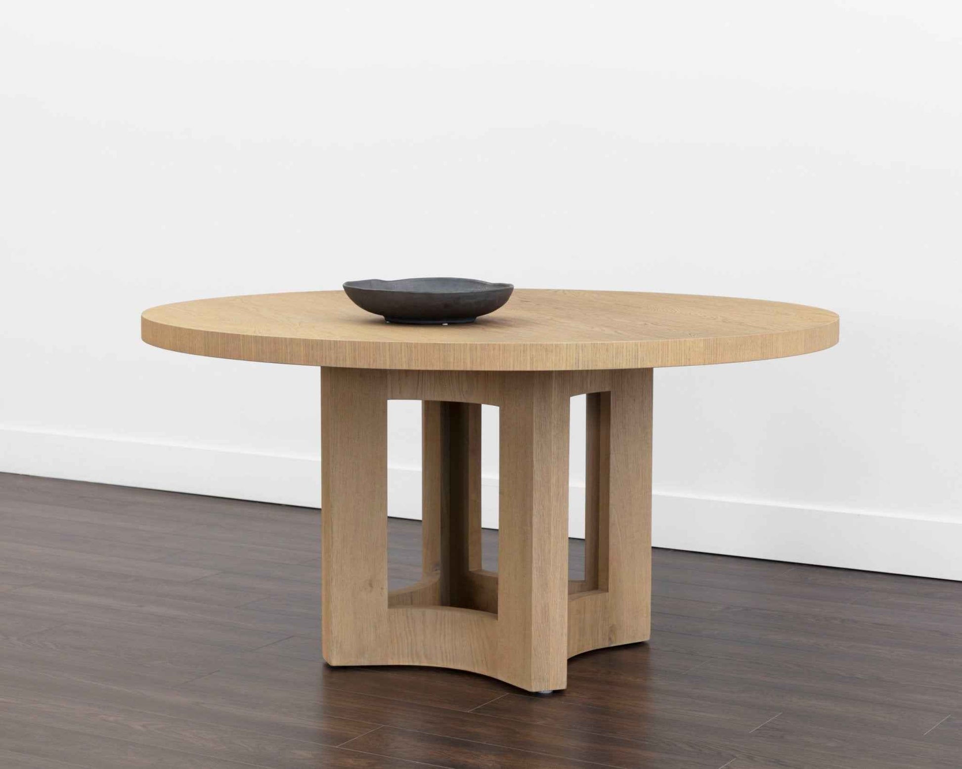 ELMA 60"RD NATURAL OAK DINING TABLE