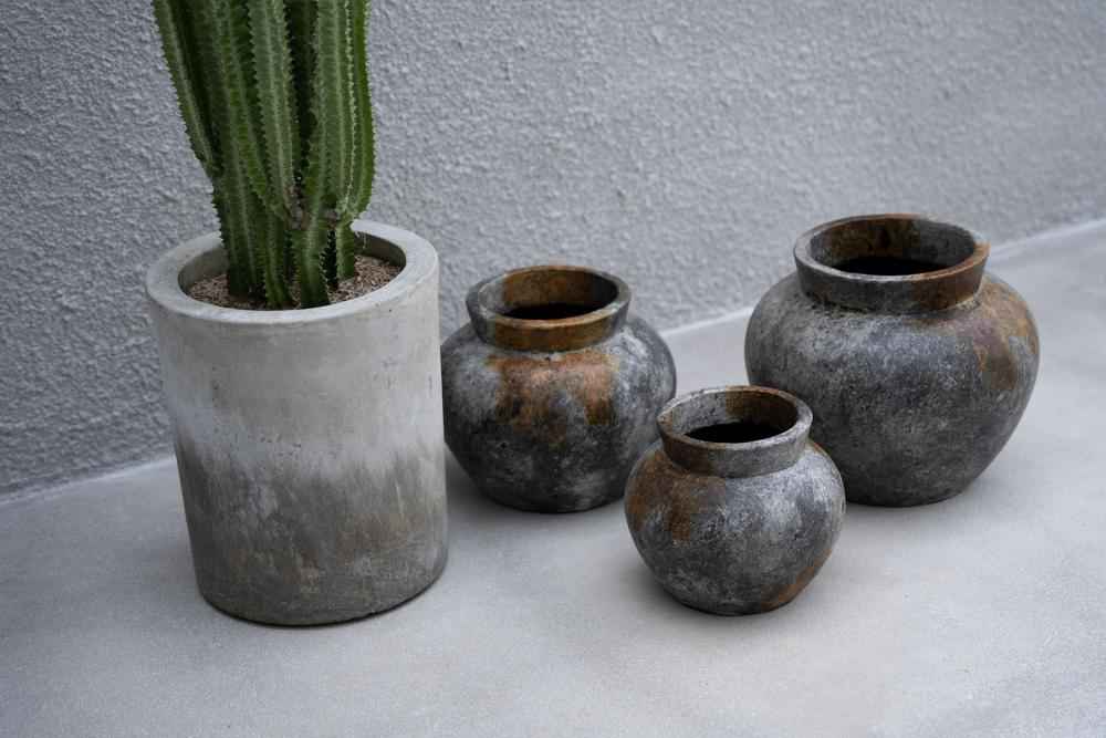 FUNKY TERRACOTTA VASE | ANTIQUE GREY | 3 SIZES