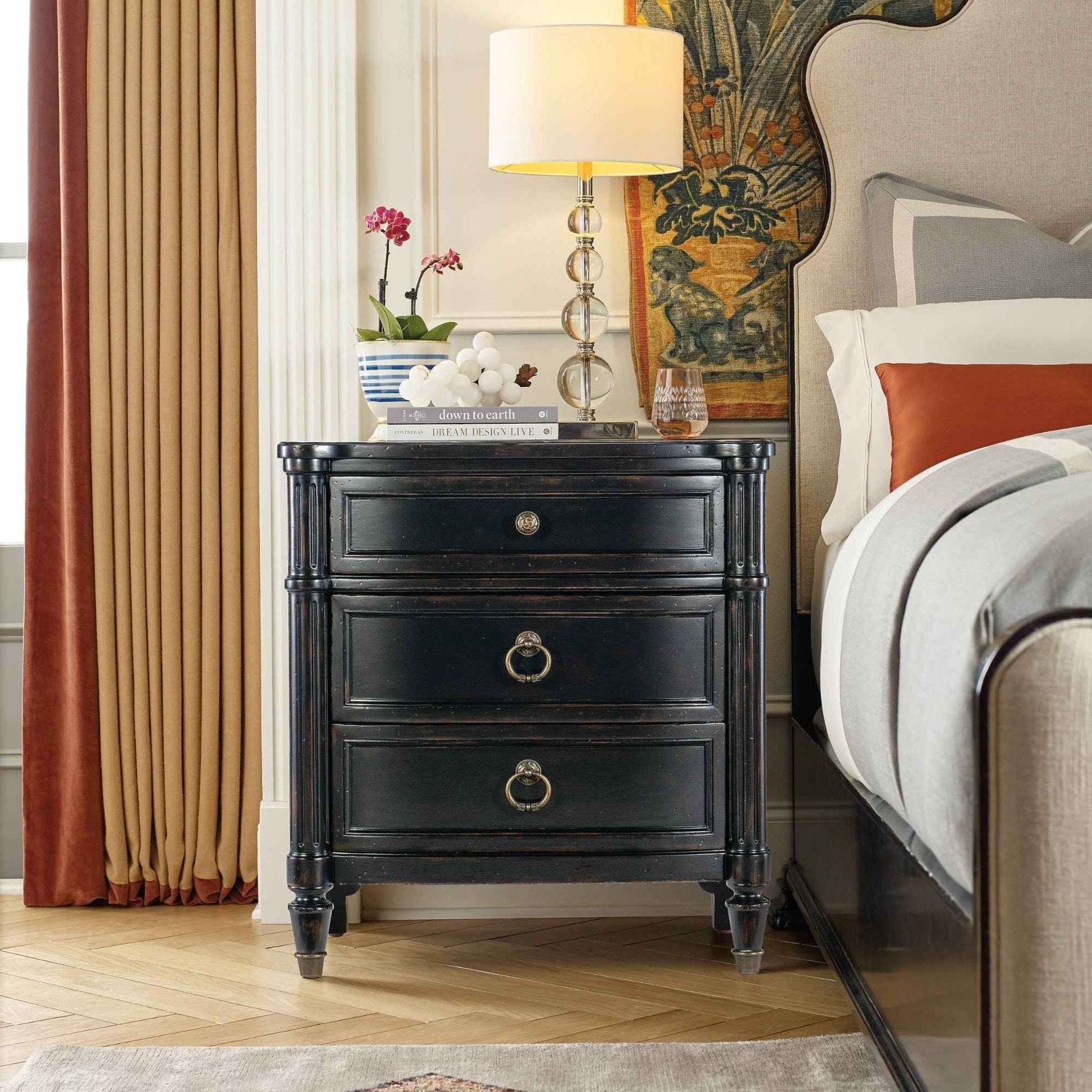 GERARD NIGHTSTAND