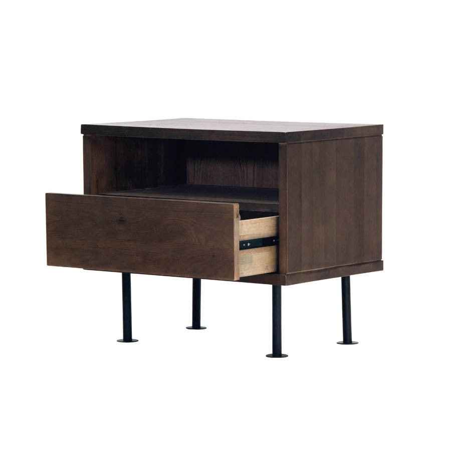HANNON (BED)SIDE TABLE / TOBACCO OAK
