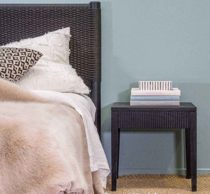 ICELAND (BED)SIDE TABLE | CHARCOAL