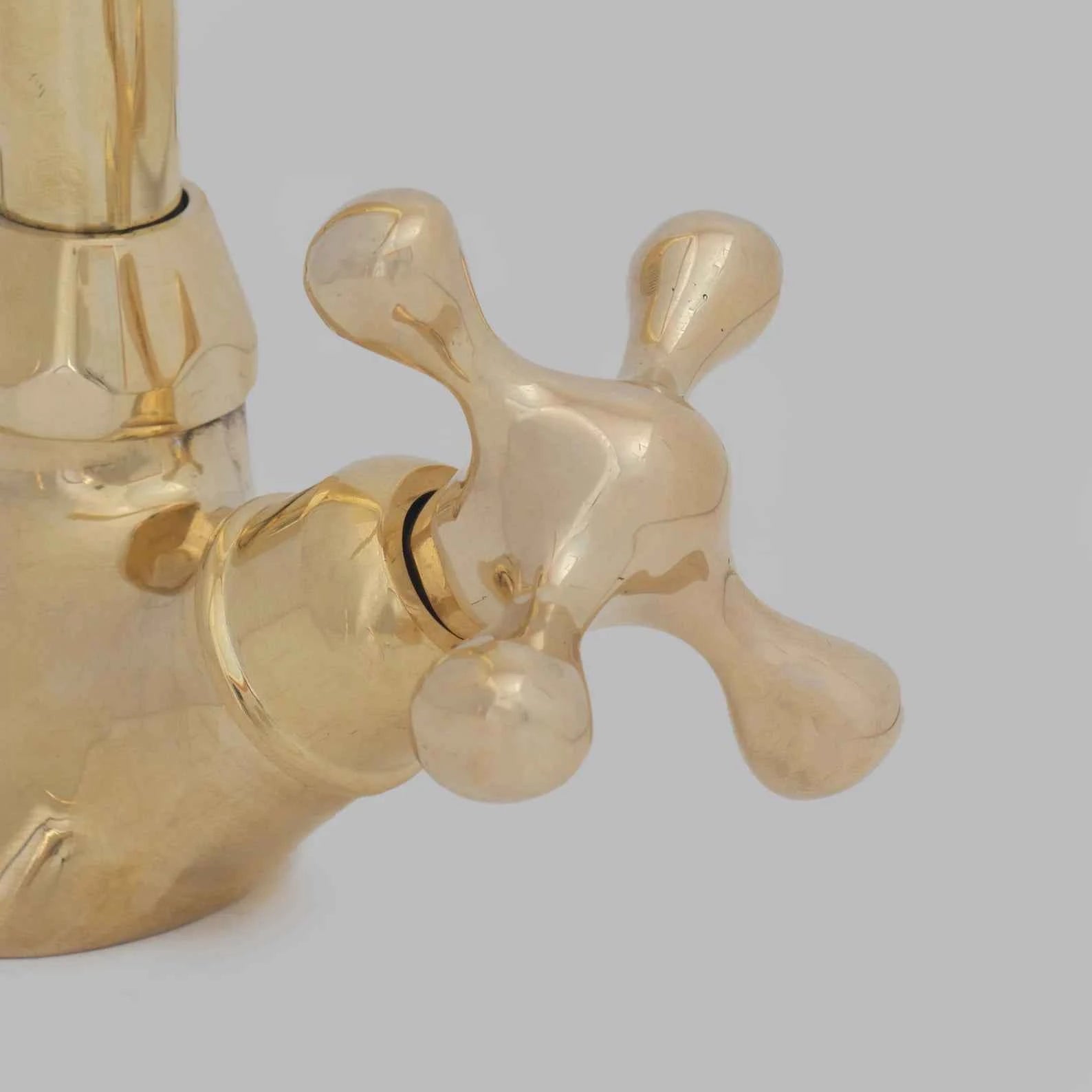 Unlacquered Brass Vanity Sink Faucet, Antique Brass Bathroom Single Hole Faucet – HANSA HANDICRAFT