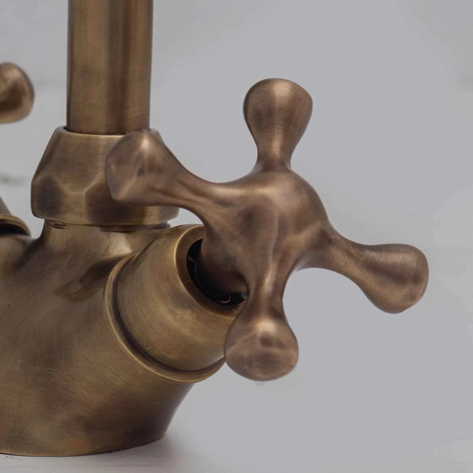 Elegant Luxury Bathroom Sink Faucet | Oil Rubbed Bronze Single Hole Antique Design | HANSA HANDICRAFT