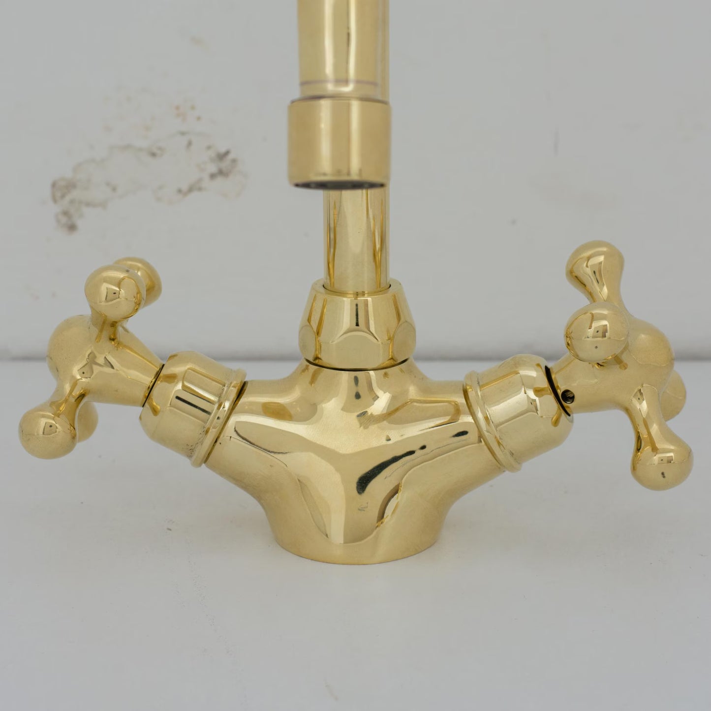 Unlacquered Brass Mixer Faucet | Single Hole Lever Handle Tap | Compact Short Bathroom Faucet – HANSA HANDICRAFT