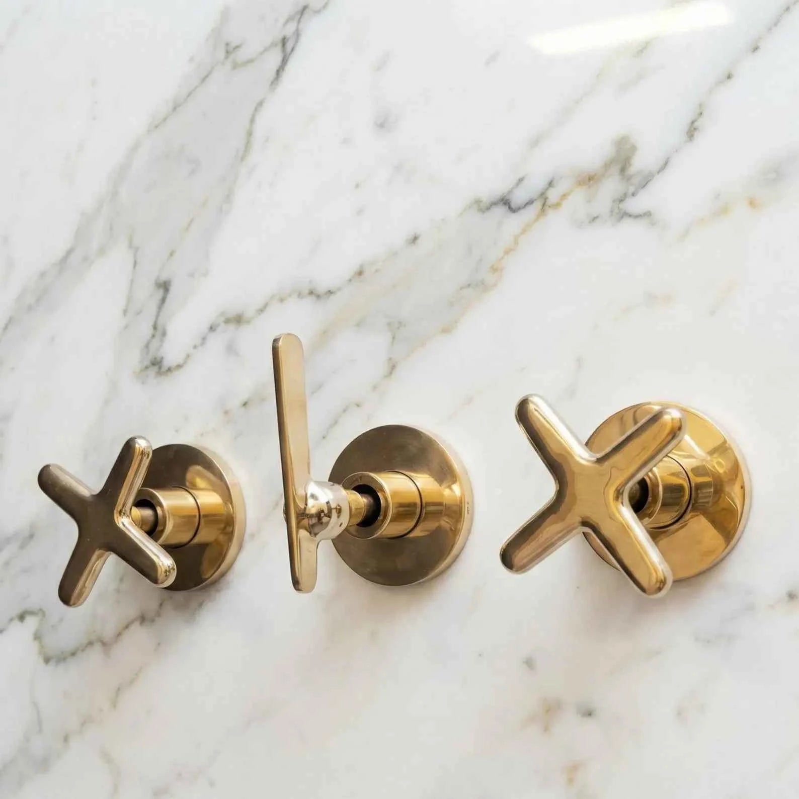 “HANSA HANDICRAFT Unlacquered Brass Shower System – Rainfall Shower Head & Handheld Spray Set”