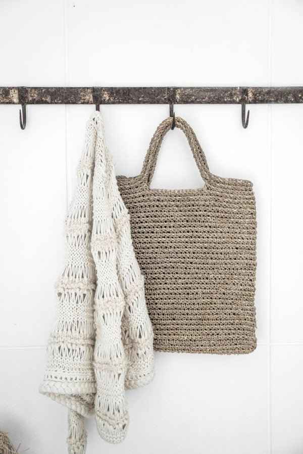 ISLAND TOTE / NATURAL