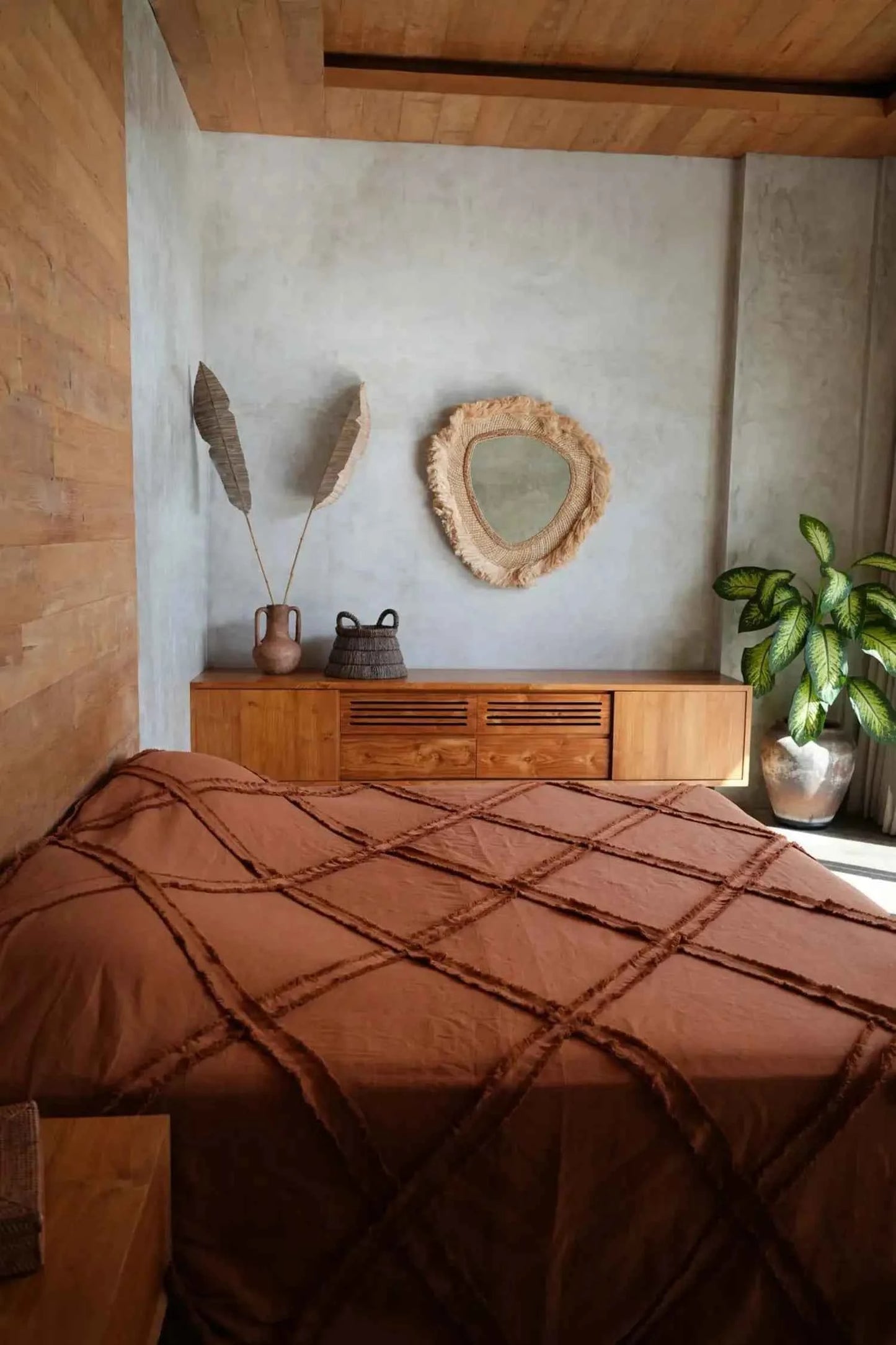 BERBER BED THROW | 300 x 240 CM | TERRACOTTA