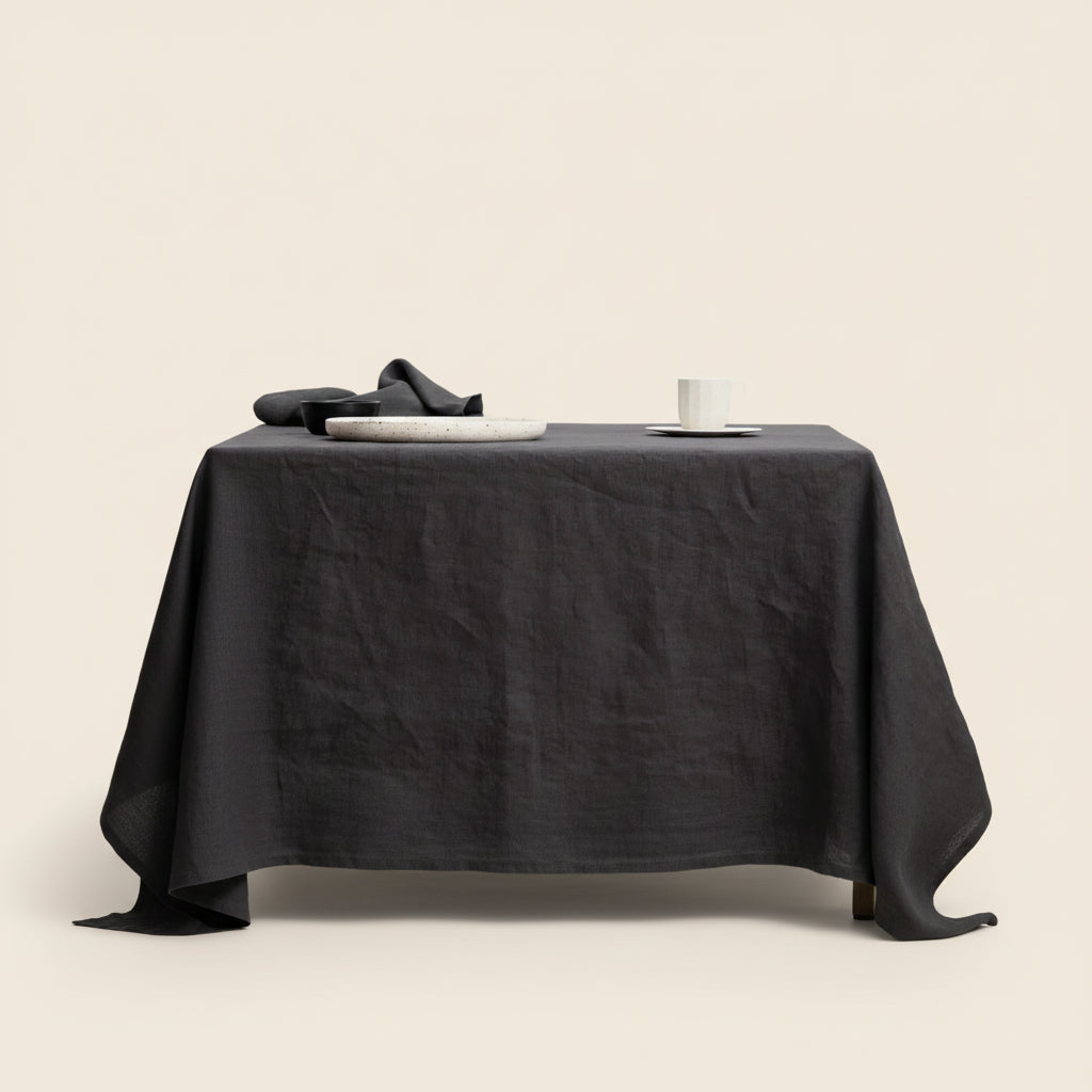 LINEN TABLECLOTH + NAPKINS | BLACK | 180 X 300 CM