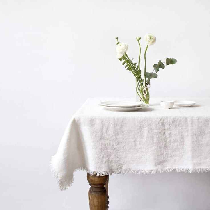 LINEN TABLECLOTH + NAPKINS | WHITE | 180 X 300 CM
